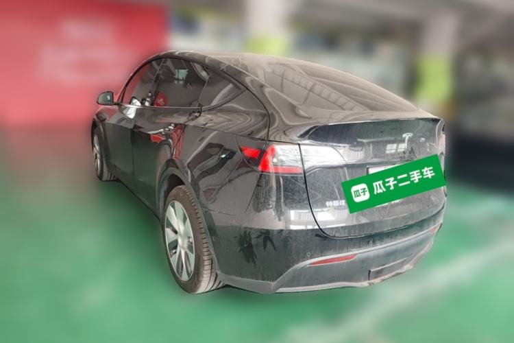 Used Tesla Model Y 2021 Revised Version 2 Long-Range All-Wheel-Drive Edition Rear Left 45 Deg