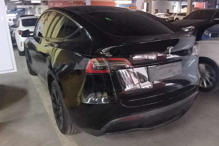 Used Tesla Model Y 2021 Long-Range All-Wheel-Drive Version 3D7 Rear Left 45 Deg