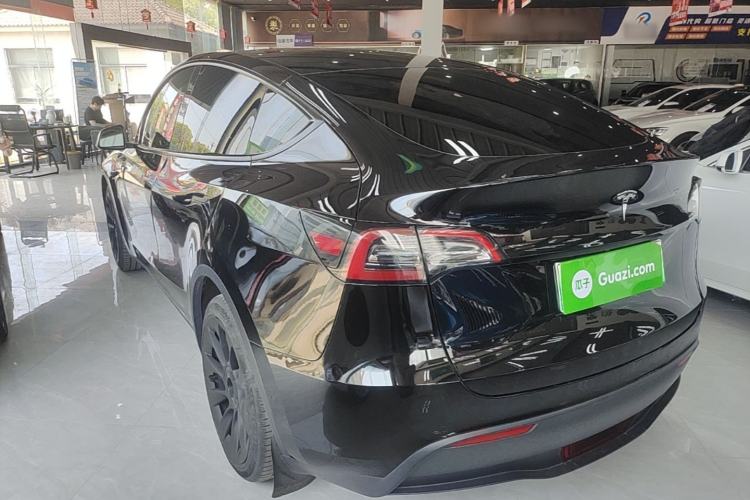 Used Tesla Model Y 2021 Long-Range All-Wheel-Drive Version 3D7 Rear Left 45 Deg