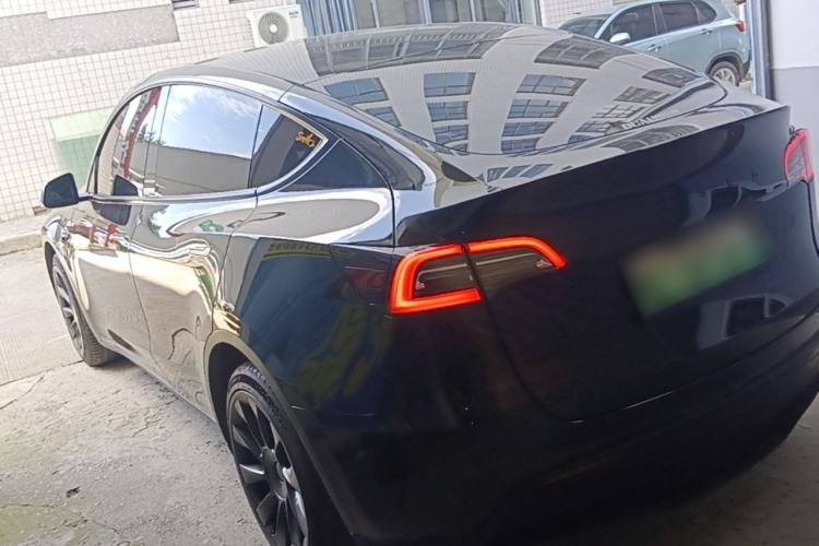 Used Tesla Model Y 2021 Long-Range All-Wheel-Drive Version 3D7 Rear Left 45 Deg