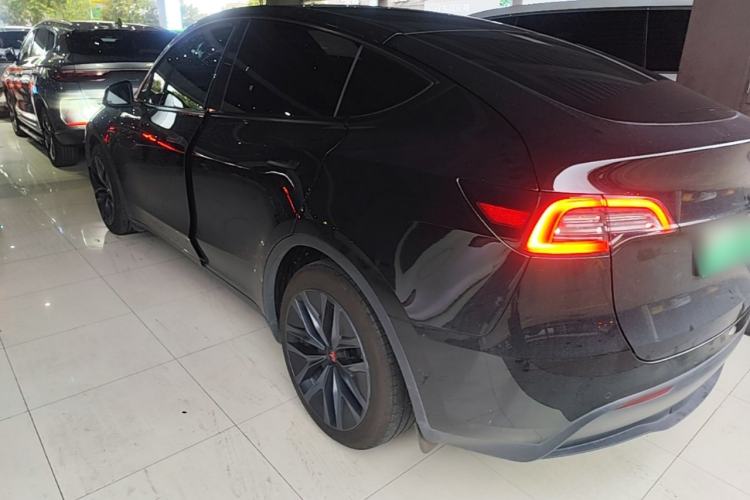 Used Tesla Model Y 2021 Standard Range Rear-Wheel Drive Version Rear Left 45 Deg