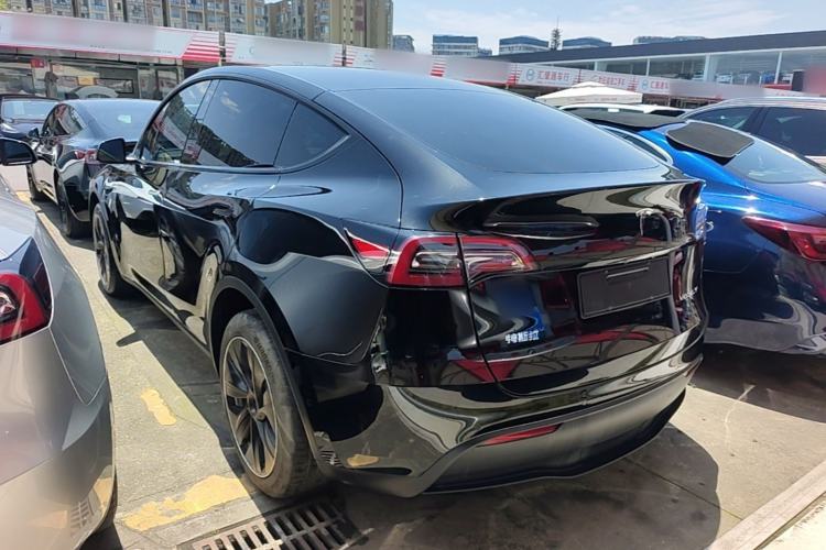 Used Tesla Model Y 2021 Long-Range All-Wheel-Drive Version 3D7 Rear Left 45 Deg