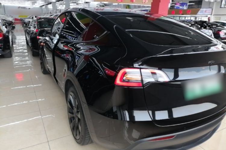 Used Tesla Model Y 2021 Standard Range Rear-Wheel Drive Version Rear Left 45 Deg