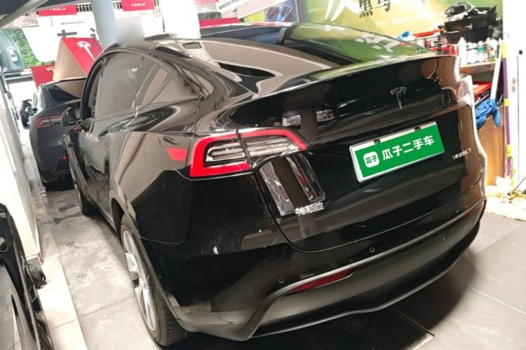 Used Tesla Model Y 2021 Long-Range All-Wheel-Drive Version Rear Left 45 Deg
