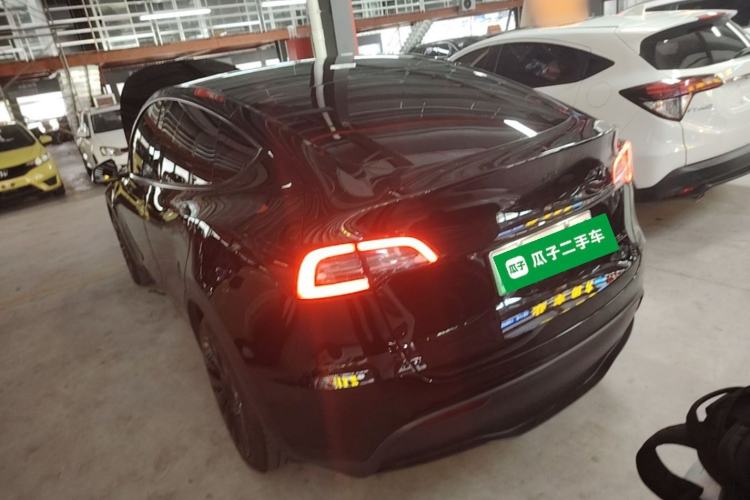 Used Tesla Model Y 2021 Standard Range Rear-Wheel Drive Version Rear Left 45 Deg