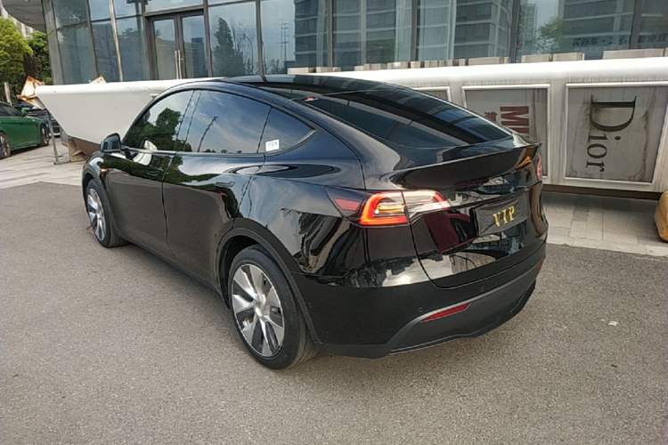 Used Tesla Model Y 2021 Standard Range Rear-Wheel Drive Version Rear Left 45 Deg