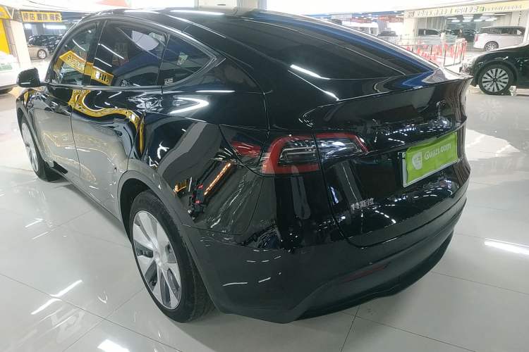 Used Tesla Model Y 2021 Standard Range Rear-Wheel Drive Version Rear Left 45 Deg