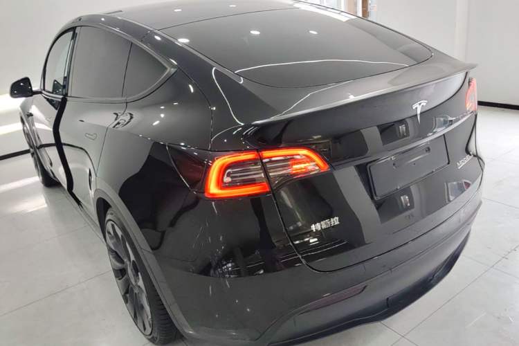 Used Tesla Model Y 2021 Performance High-Performance All-Wheel-Drive Version Rear Left 45 Deg