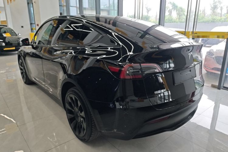 Used Tesla Model Y 2021 Long-Range All-Wheel-Drive Version 3D7 Rear Left 45 Deg