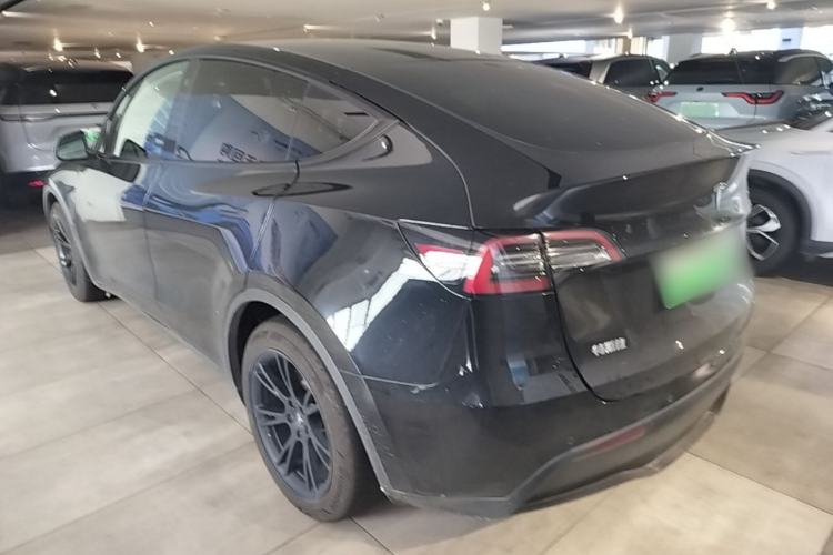 Used Tesla Model Y 2021 Long-Range All-Wheel-Drive Version Rear Left 45 Deg
