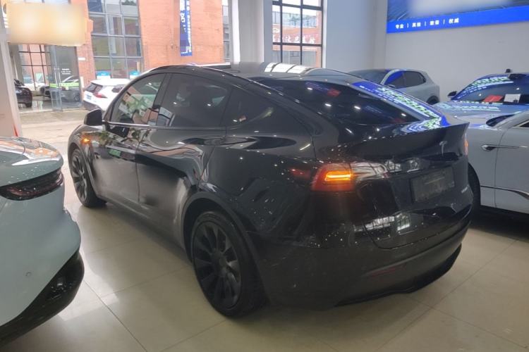 Used Tesla Model Y 2021 Standard Range Rear-Wheel Drive Version Rear Left 45 Deg