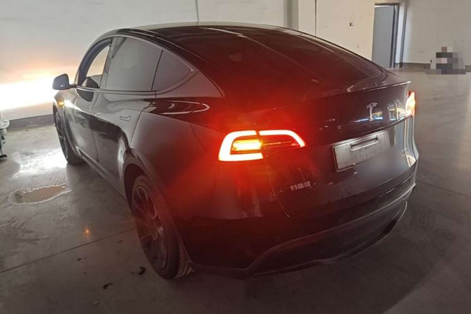 Used Tesla Model Y 2021 Standard Range Rear-Wheel Drive Version Rear Left 45 Deg