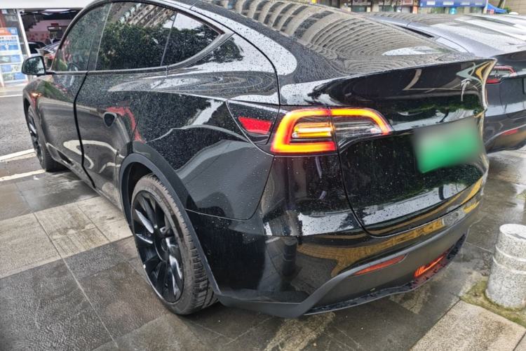 Used Tesla Model Y 2021 Standard Range Rear-Wheel Drive Version Rear Left 45 Deg