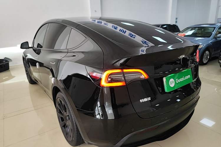Used Tesla Model Y 2021 Standard Range Rear-Wheel Drive Version Rear Left 45 Deg