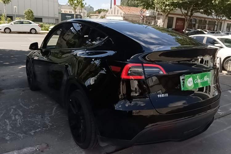 Used Tesla Model Y 2021 Standard Range Rear-Wheel Drive Version Rear Left 45 Deg