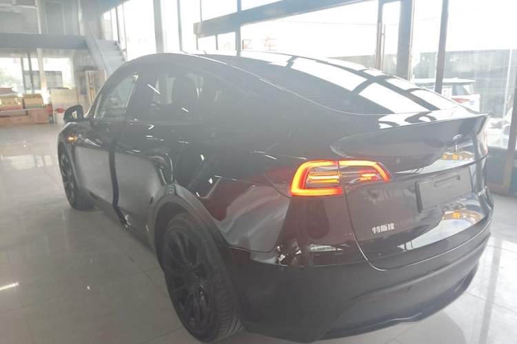 Used Tesla Model Y 2021 Standard Range Rear-Wheel Drive Version Rear Left 45 Deg