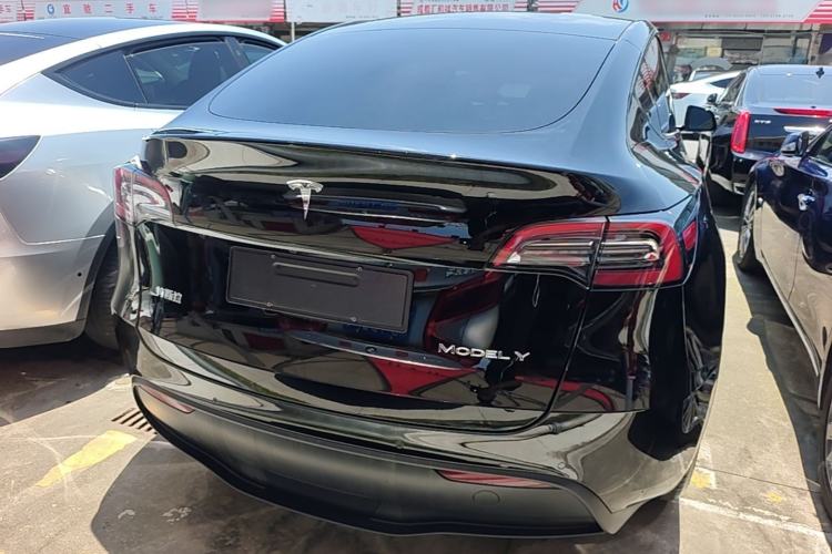 Used Tesla Model Y 2021 Long-Range All-Wheel-Drive Version 3D7 Rear