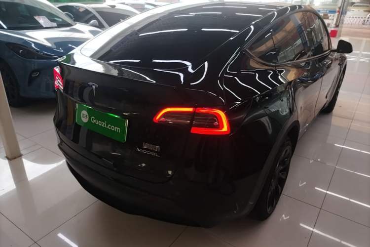 Used Tesla Model Y 2021 Long-Range All-Wheel-Drive Version Rear Right 45 Deg