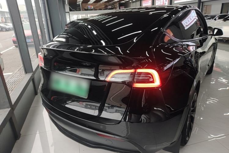 Used Tesla Model Y 2021 Standard Range Rear-Wheel Drive Version Rear Right 45 Deg