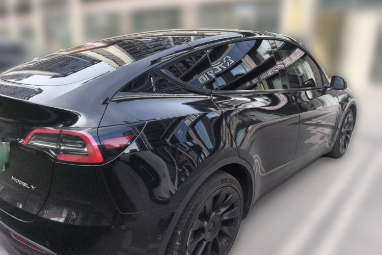 Used Tesla Model Y 2021 Standard Range Rear-Wheel Drive Version Rear Right 45 Deg