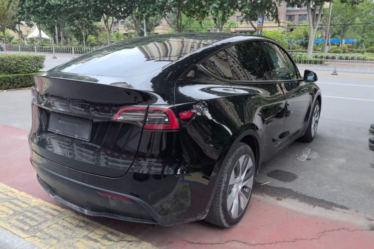Used Tesla Model Y 2021 Standard Range Rear-Wheel Drive Version Rear Right 45 Deg