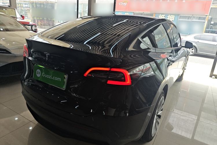Used Tesla Model Y 2021 Standard Range Rear-Wheel Drive Version Rear Right 45 Deg