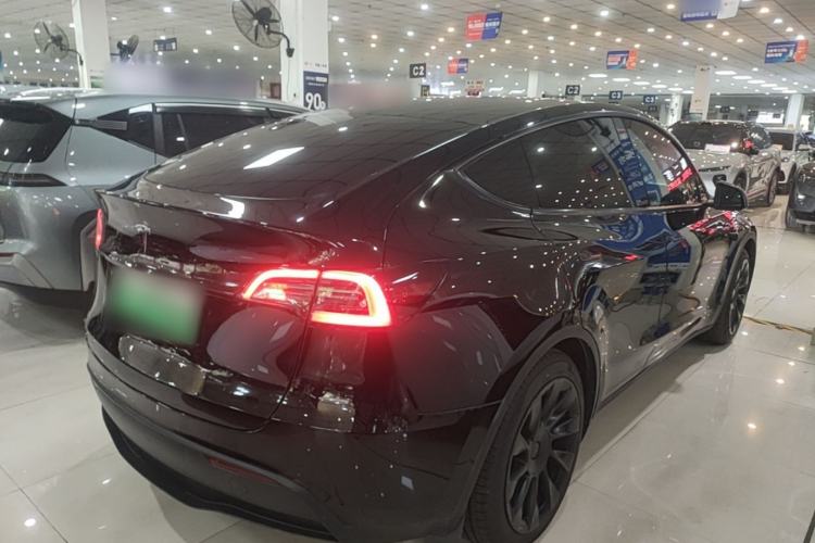 Used Tesla Model Y 2021 Standard Range Rear-Wheel Drive Version Rear Right 45 Deg