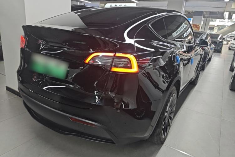 Used Tesla Model Y 2021 Long-Range All-Wheel-Drive Version 3D7 Rear Right 45 Deg