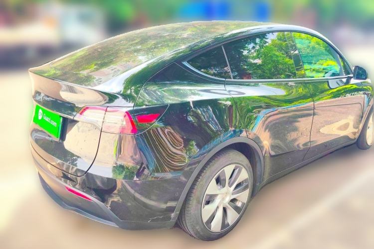 Used Tesla Model Y 2021 Standard Range Rear-Wheel Drive Version Rear Right 45 Deg