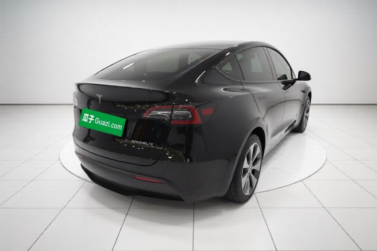 Used Tesla Model Y 2021 Standard Range Rear-Wheel Drive Version Rear Right 45 Deg