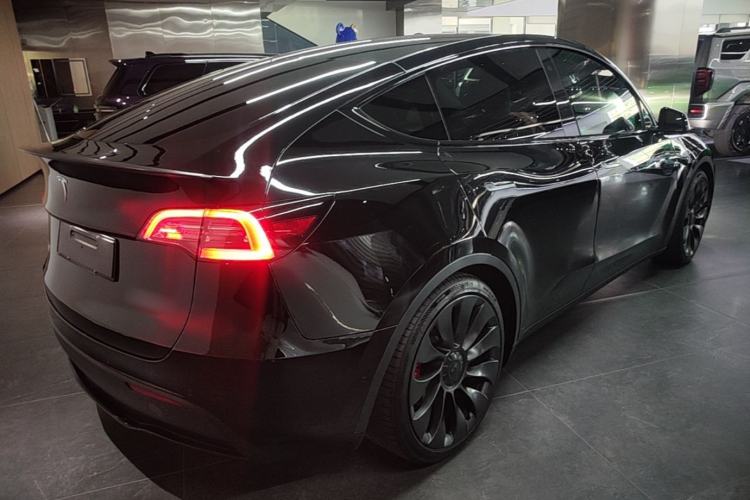 Used Tesla Model Y 2021 Performance High-Performance All-Wheel-Drive Version Rear Right 45 Deg