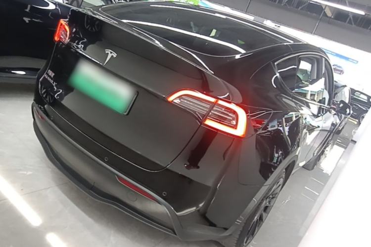 Used Tesla Model Y 2021 Standard Range Rear-Wheel Drive Version Rear Right 45 Deg