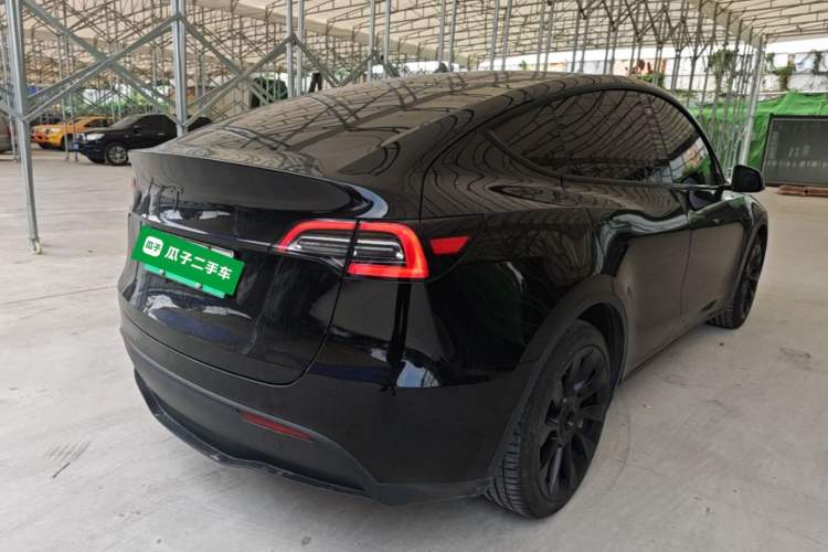 Used Tesla Model Y 2021 Standard Range Rear-Wheel Drive Version Rear Right 45 Deg