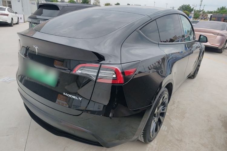Used Tesla Model Y 2021 Standard Range Rear-Wheel Drive Version Rear Right 45 Deg