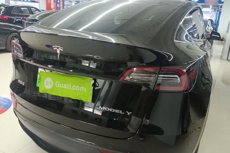 Used Tesla Model Y 2021 Long-Range All-Wheel-Drive Version 3D7 Rear Right 45 Deg