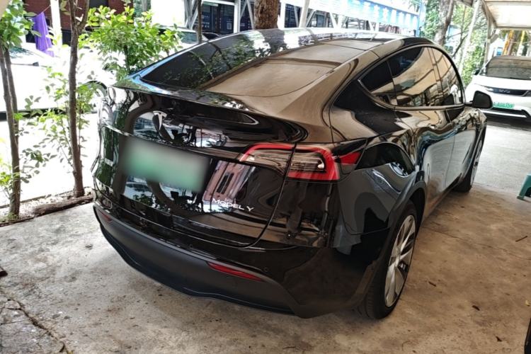 Used Tesla Model Y 2021 Standard Range Rear-Wheel Drive Version Rear Right 45 Deg