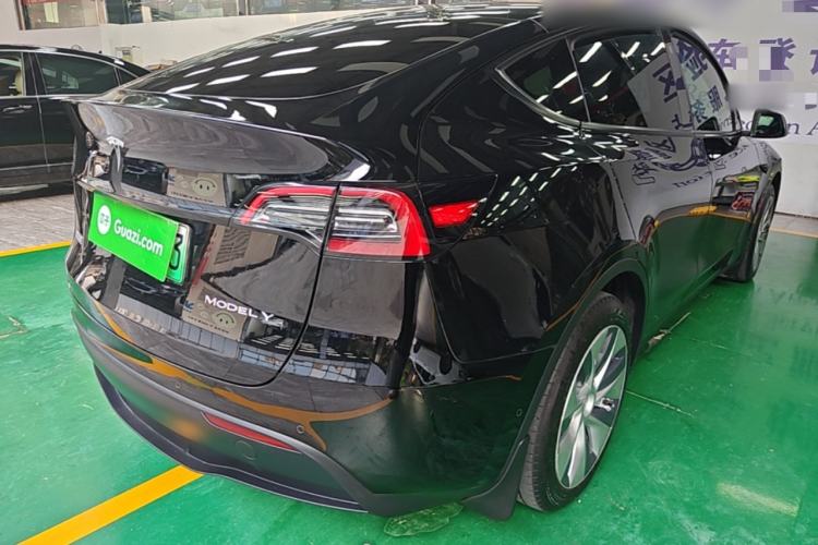 Used Tesla Model Y 2021 Standard Range Rear-Wheel Drive Version Rear Right 45 Deg