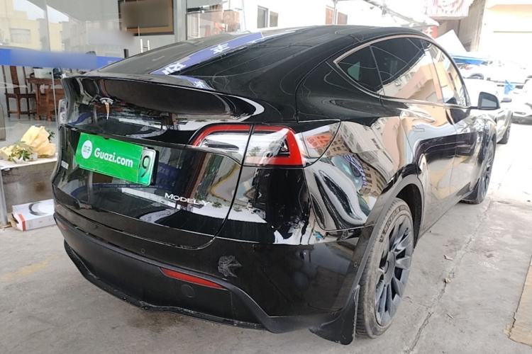 Used Tesla Model Y 2021 Standard Range Rear-Wheel Drive Version Rear Right 45 Deg