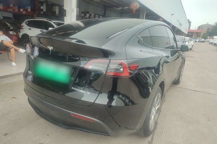 Used Tesla Model Y 2021 Standard Range Rear-Wheel Drive Version Rear Right 45 Deg