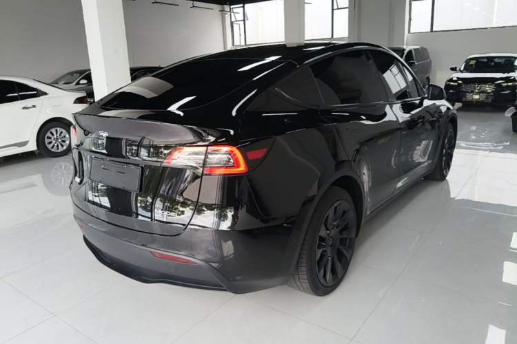 Used Tesla Model Y 2021 Standard Range Rear-Wheel Drive Version Rear Right 45 Deg