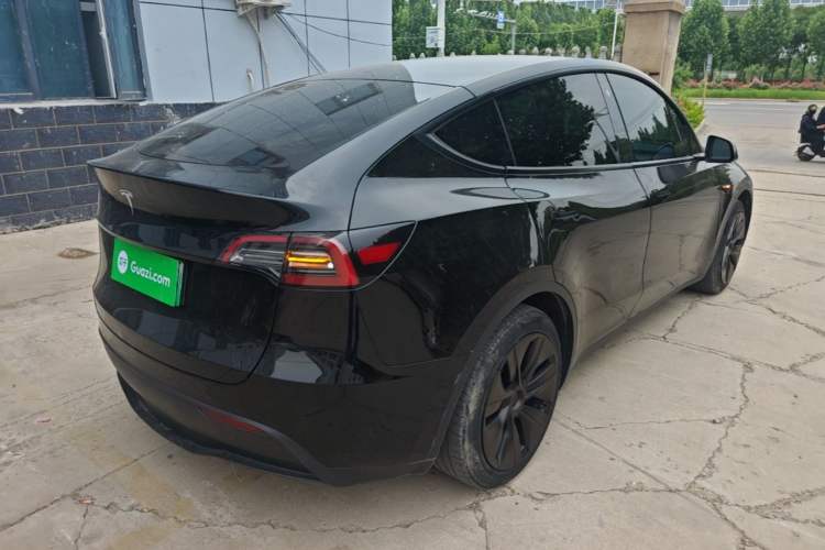 Used Tesla Model Y 2021 Standard Range Rear-Wheel Drive Version Rear Right 45 Deg