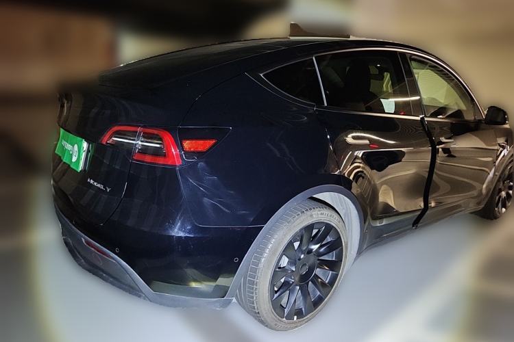 Used Tesla Model Y 2021 Long-Range All-Wheel-Drive Version 3D7 Rear Right 45 Deg
