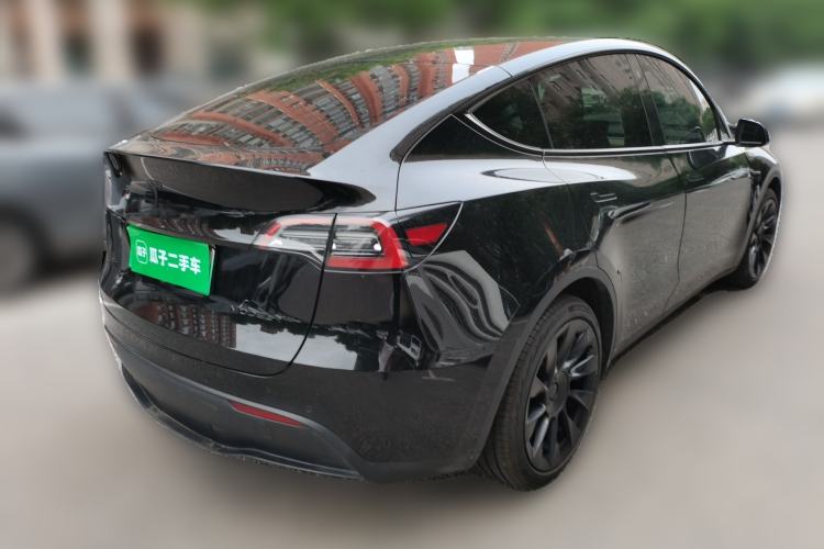 Used Tesla Model Y 2021 Standard Range Rear-Wheel Drive Version Rear Right 45 Deg