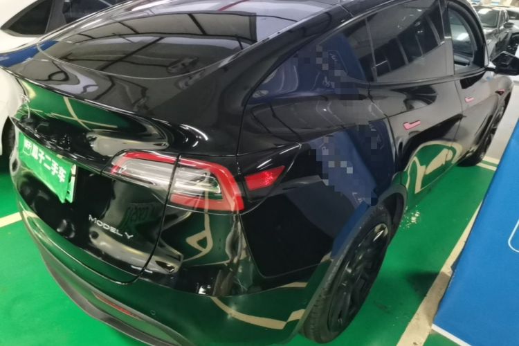 Used Tesla Model Y 2021 Standard Range Rear-Wheel Drive Version Rear Right 45 Deg