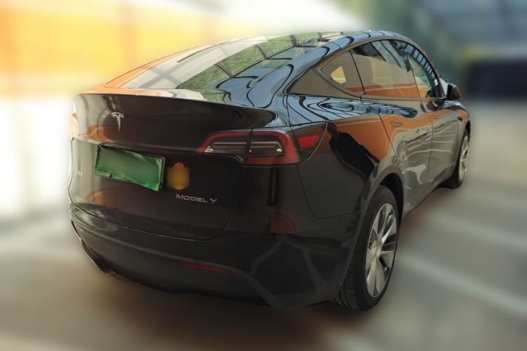 Used Tesla Model Y 2021 Standard Range Rear-Wheel Drive Version Rear Right 45 Deg