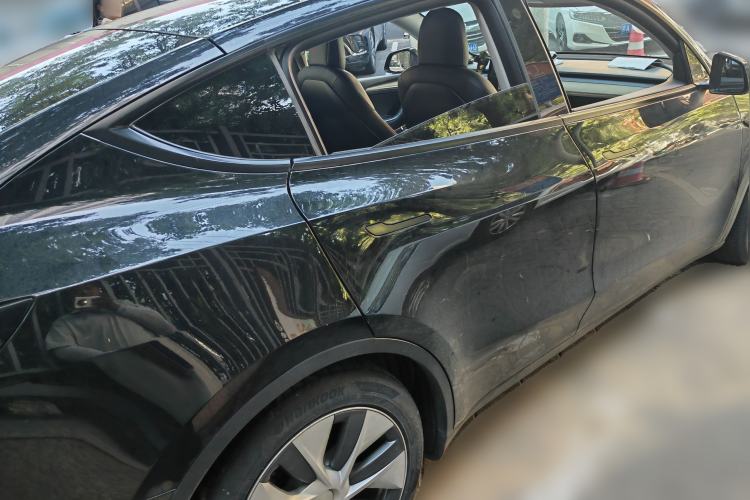 Used Tesla Model Y 2021 Standard Range Rear-Wheel Drive Version Rear Right 45 Deg