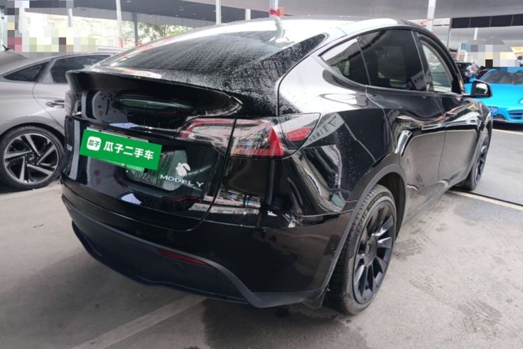 Used Tesla Model Y 2021 Long-Range All-Wheel-Drive Version 3D7 Rear Right 45 Deg