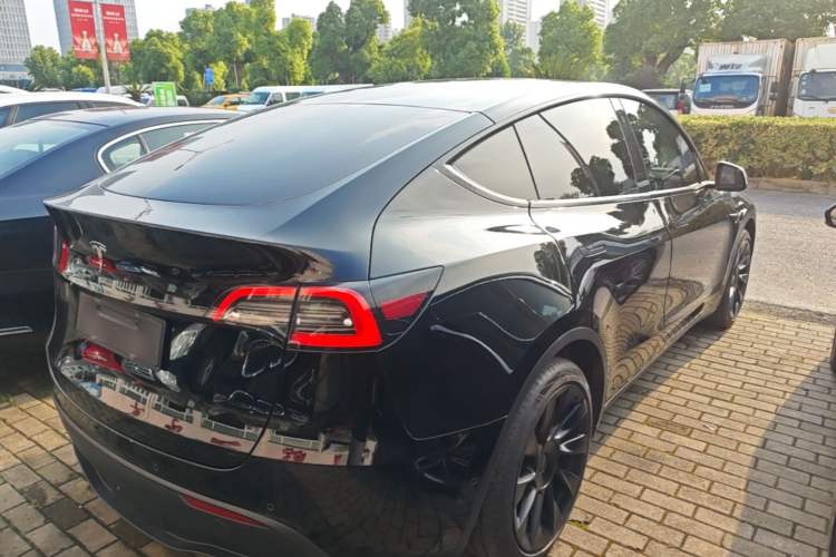 Used Tesla Model Y 2021 Standard Range Rear-Wheel Drive Version Rear Right 45 Deg