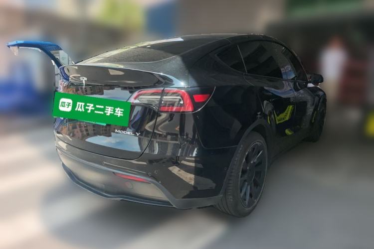 Used Tesla Model Y 2021 Long-Range All-Wheel-Drive Version 3D7 Rear Right 45 Deg