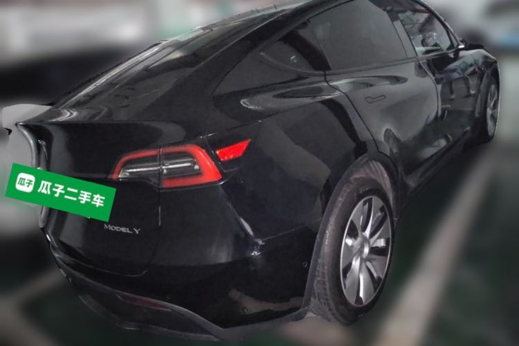 Used Tesla Model Y 2021 Standard Range Rear-Wheel Drive Version Rear Right 45 Deg